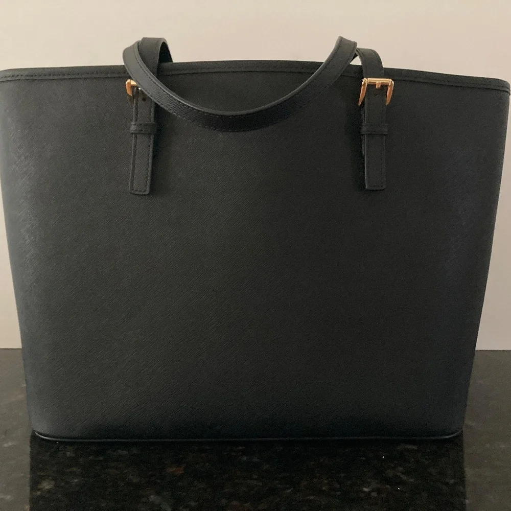 Michael Kors Black Saffiano Leather Large Jet Set Travel TZ Tote/$278 RETAIL/NEW